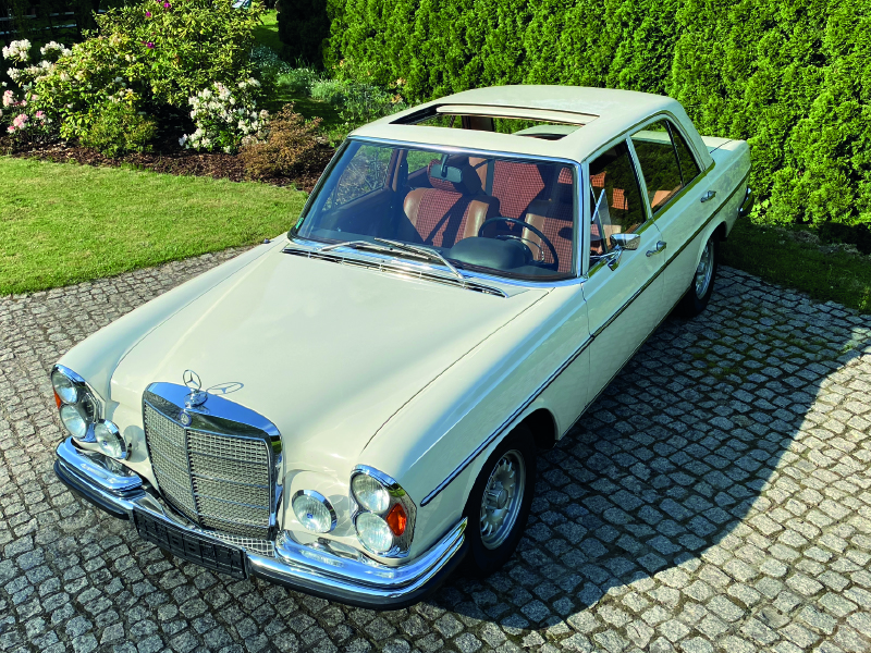 Specific Oldtimer Mercedes W 108